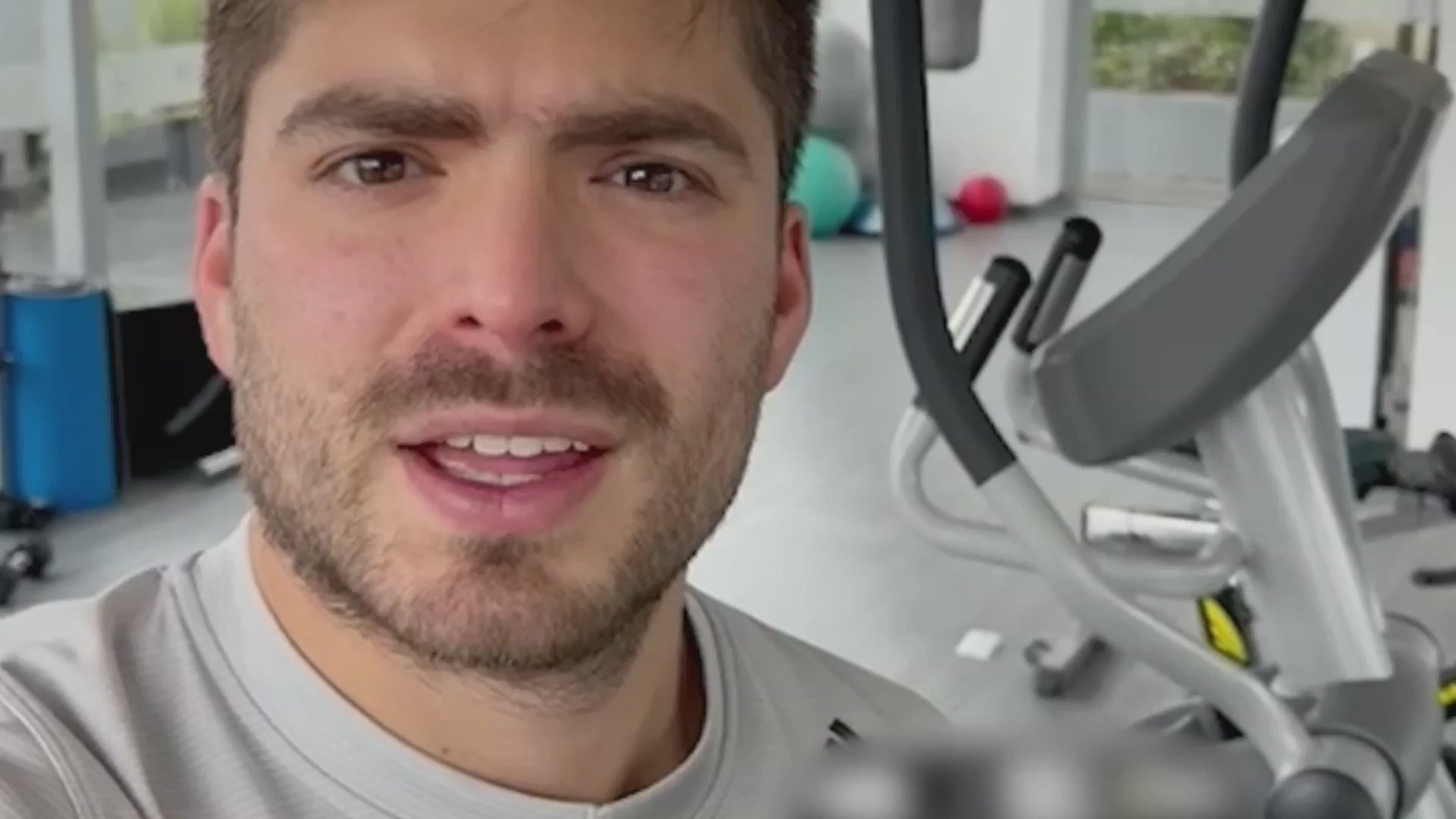 Cargar video: 